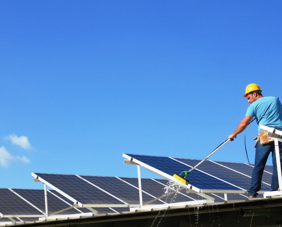 limpieza de placas solares en Alicante