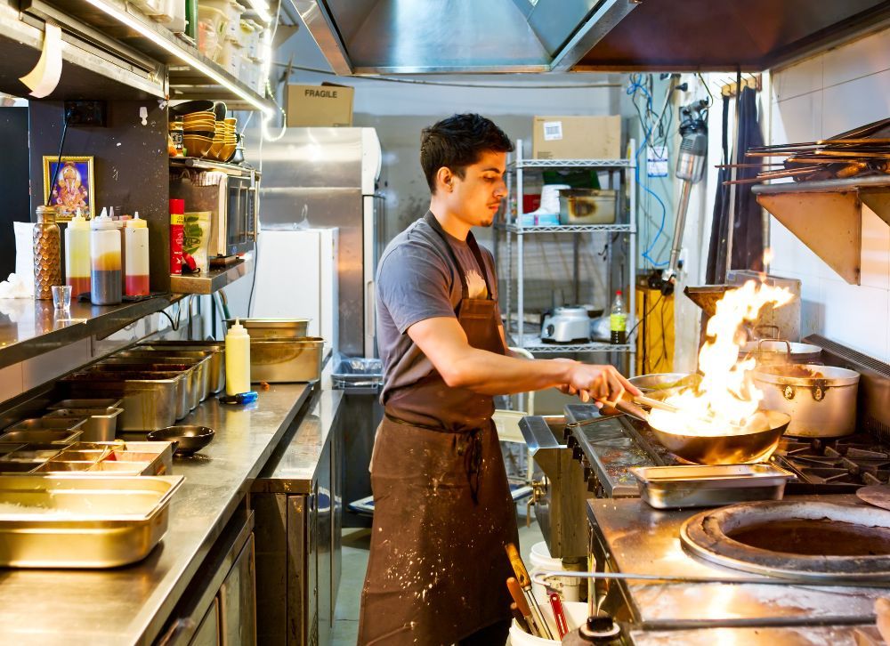 control de cucarachas en restaurantes